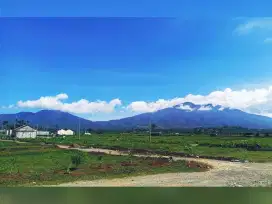 Hunian Yang Nyaman Dengan View Gunung Gede Pangrango Di Cidahu Sukabum