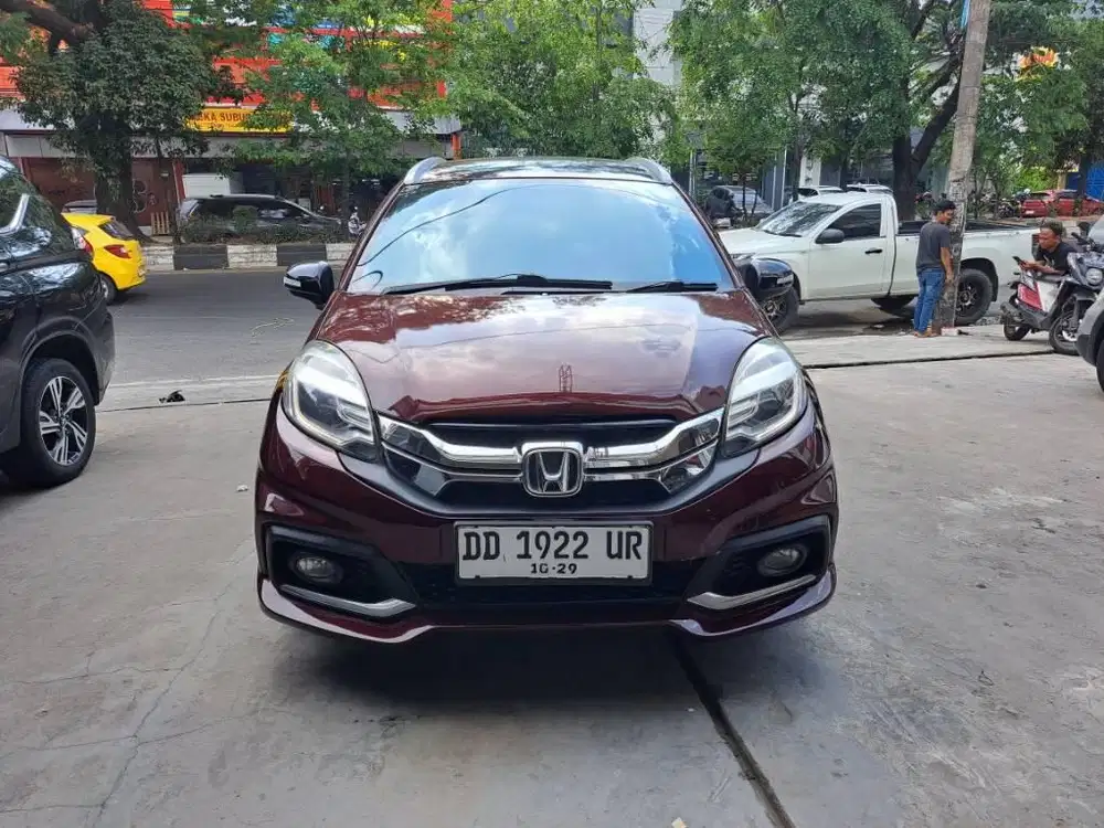 Mobilio New 1.5cc RS CVT 2014 / 2015 Tertinggix RedEd Termurah !!!