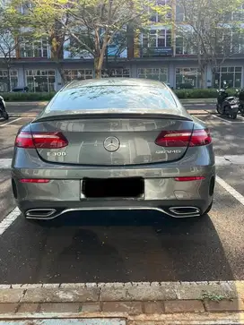 Mercedes-Benz E300 Coupe AMG Line ISTIMEWA
