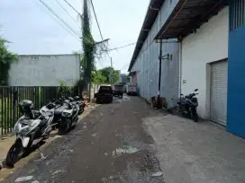 GUDANG 3 UNIT JEJER DI KEDINDING STRATEGIS