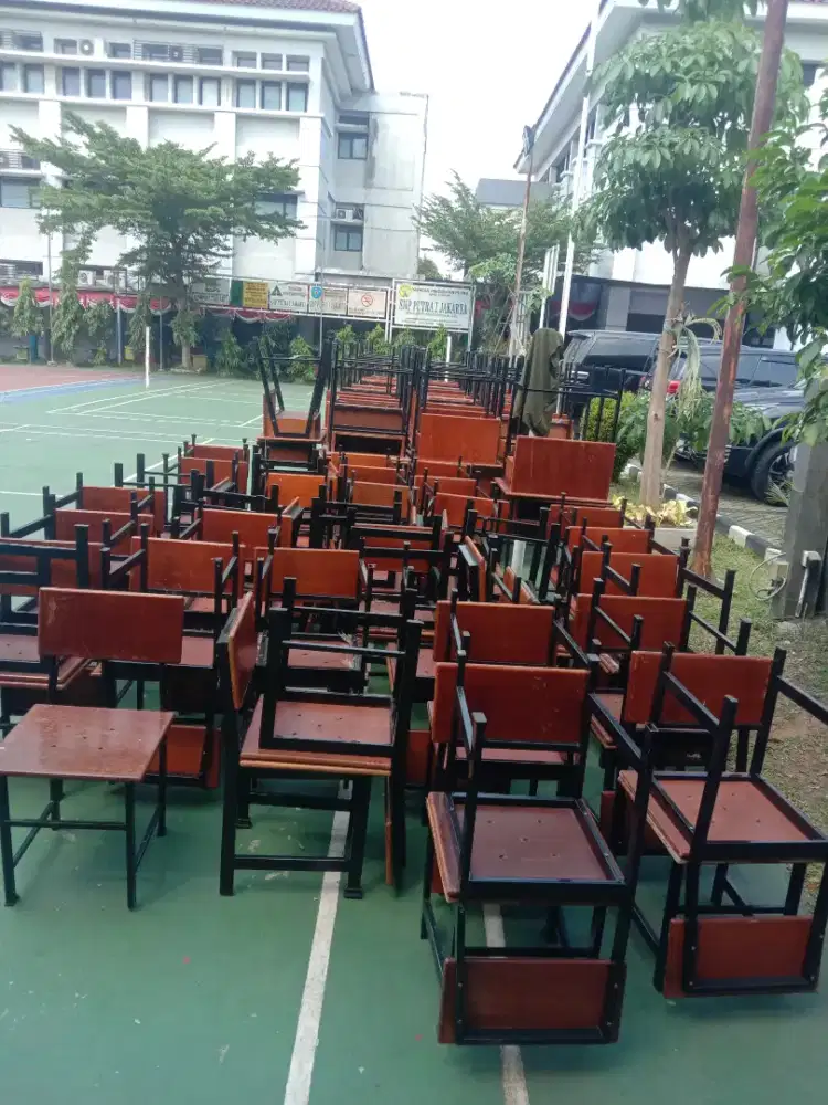 SET MEJA KURSI SEKOLAH