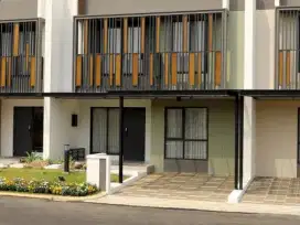 Rumah Cluster Strozzi Program Khusus Summarecon Serpong