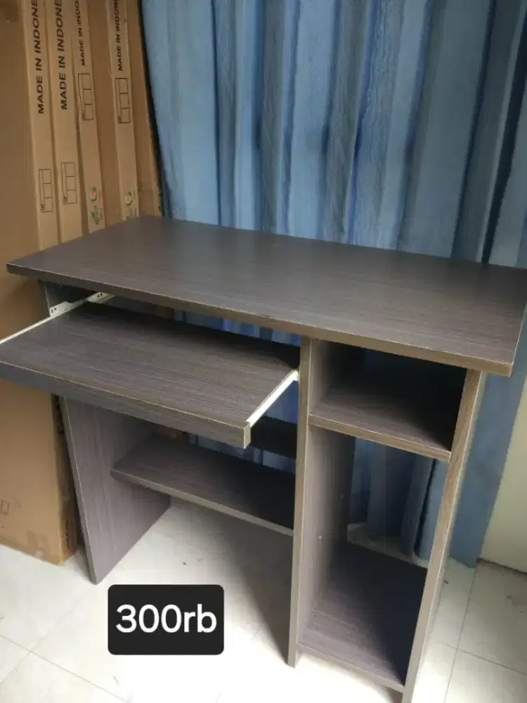Meja Komputer New
