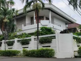 Rumah Hook Kokoh 2lt di Taman Meruya Ilir Kembangan Jakarta Barat