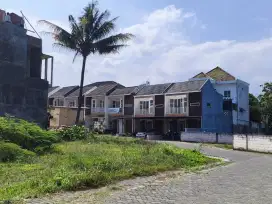 Villa Cantik Semi Furnished 5 Menit Wisata Jawa Timur Park 3 Malang