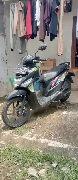 Beat pop 2016 hitam surat lengkap