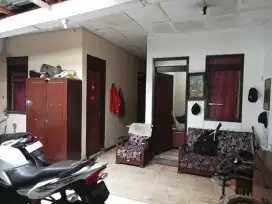 Dijual Rumah hitung tanah di komplek Cenderawasih