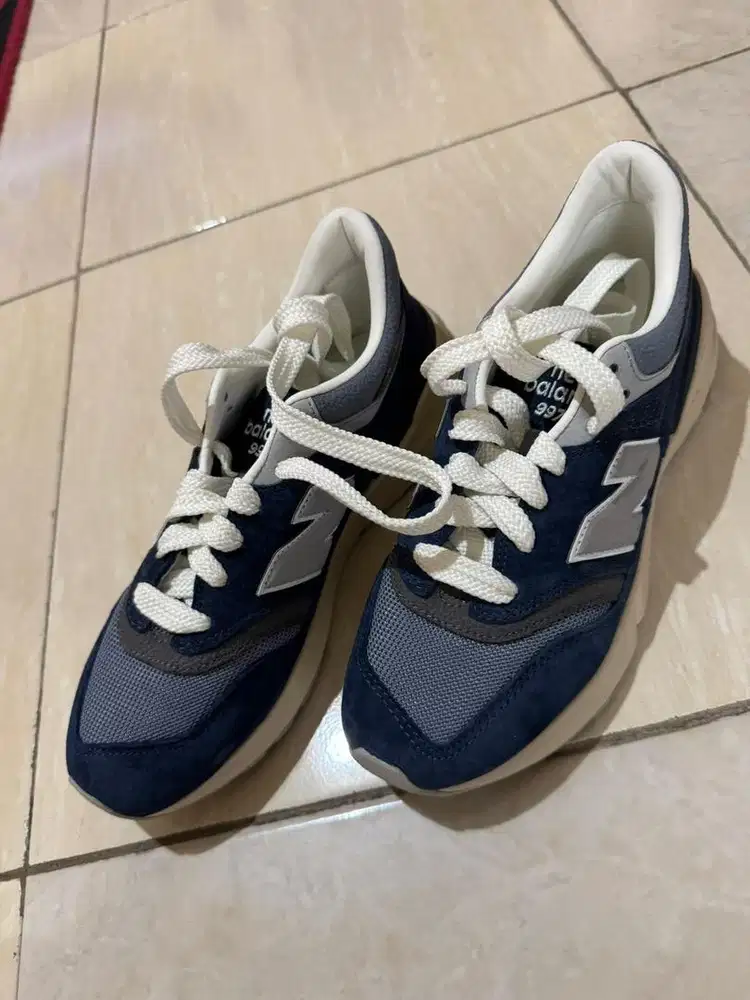 New balance baru perempuan