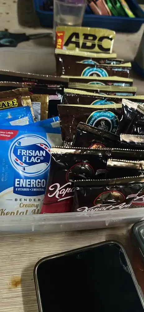 Jaga warung kopi kecil