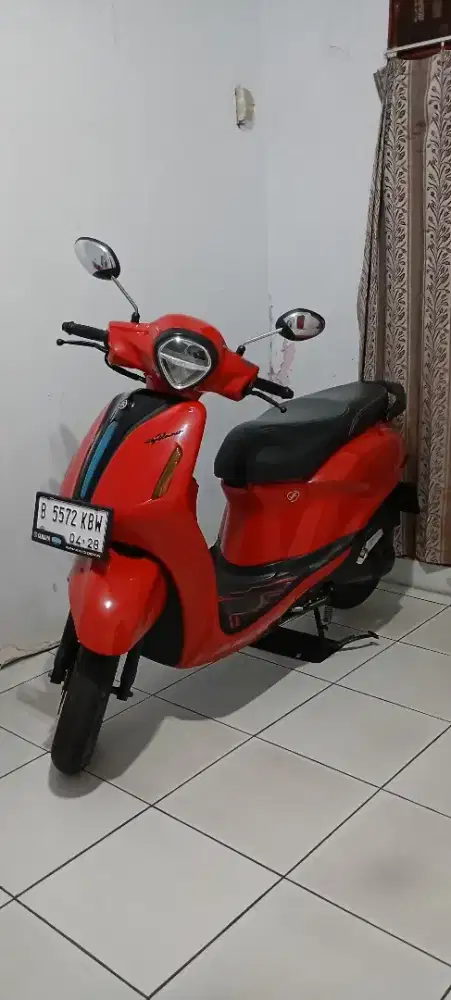 Yamaha Grand Filano Merah 2023