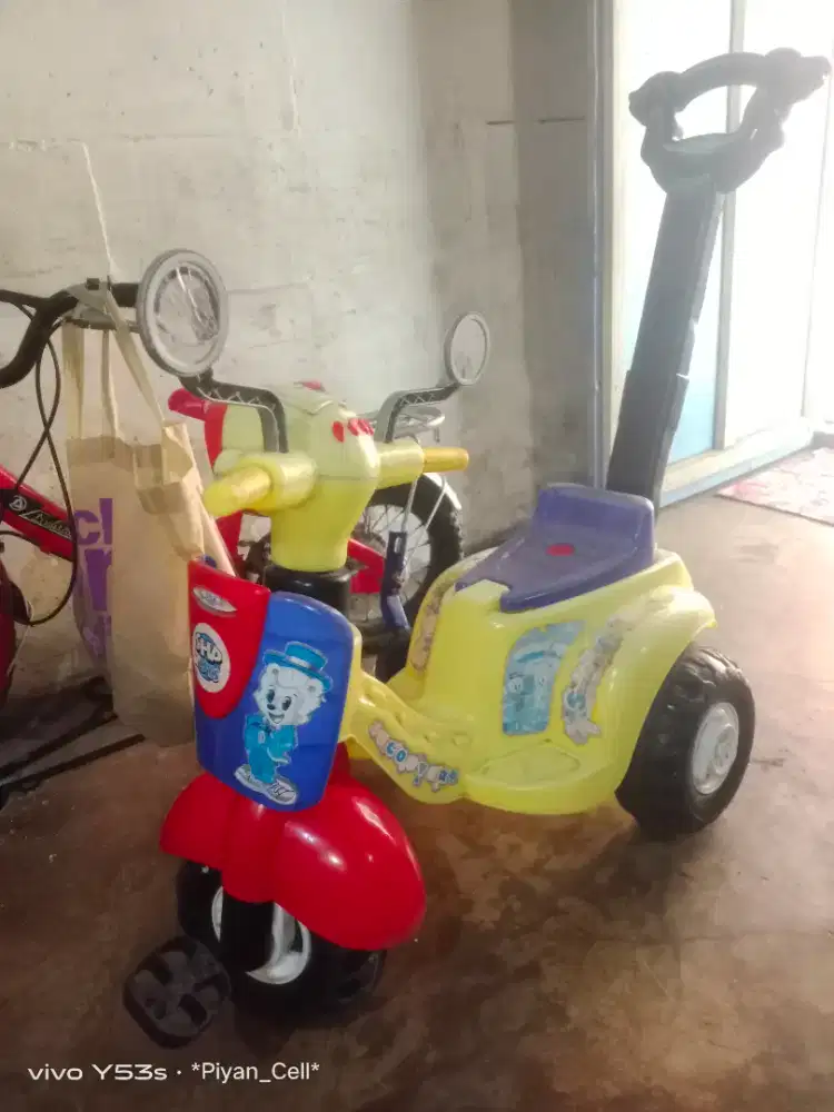 Sepeda anak roda 3