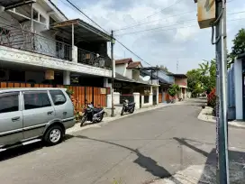 Dijual Rumah Plus Kosan dekat Metro Indah Mall Margahayu Raya Bandung
