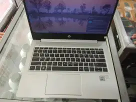 Laptop HP Probook Core i5  Gen 10
Ram 16
Ssd nvme 256 gb