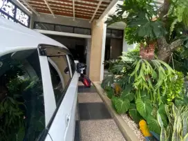Rumah mewah full furnish lokasi strategis di kota wisata