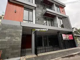 Dijual Kost Lokasi Perumahan Griyasanta Suhat
