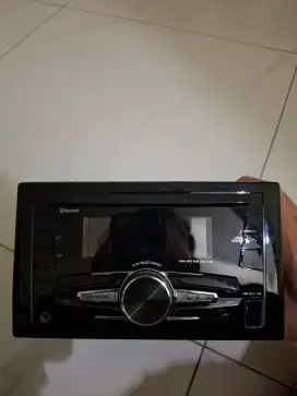 (PRELOVED) HEADUNIT JVC BLUETOOTH ORI COPOTAN BRIO 2023