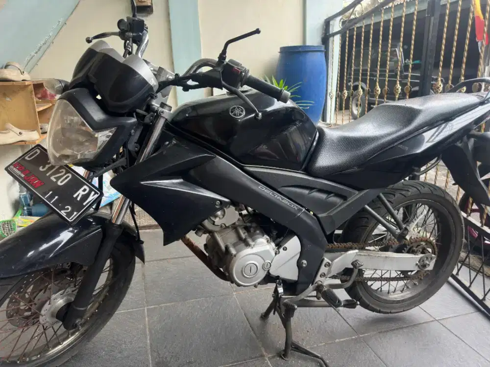 Vixion 2010 kumplit