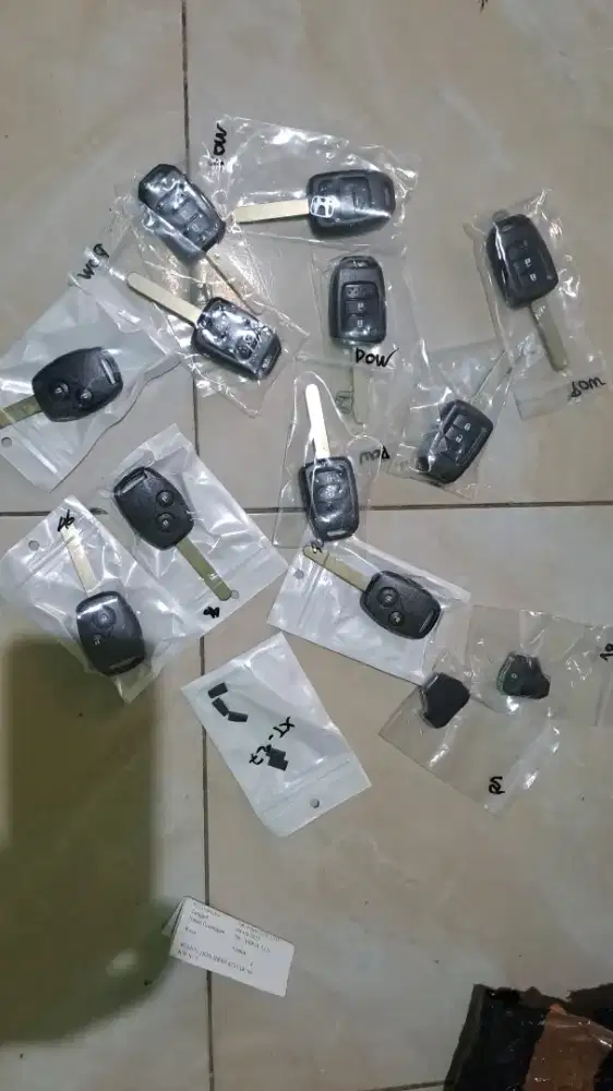 Ahli kunci / duplikat kunci
