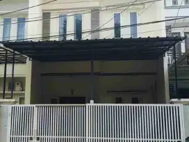 Rumah minimalis full furnished 3 lantai dijual lokasi favorit Sunter Jakarta Utara