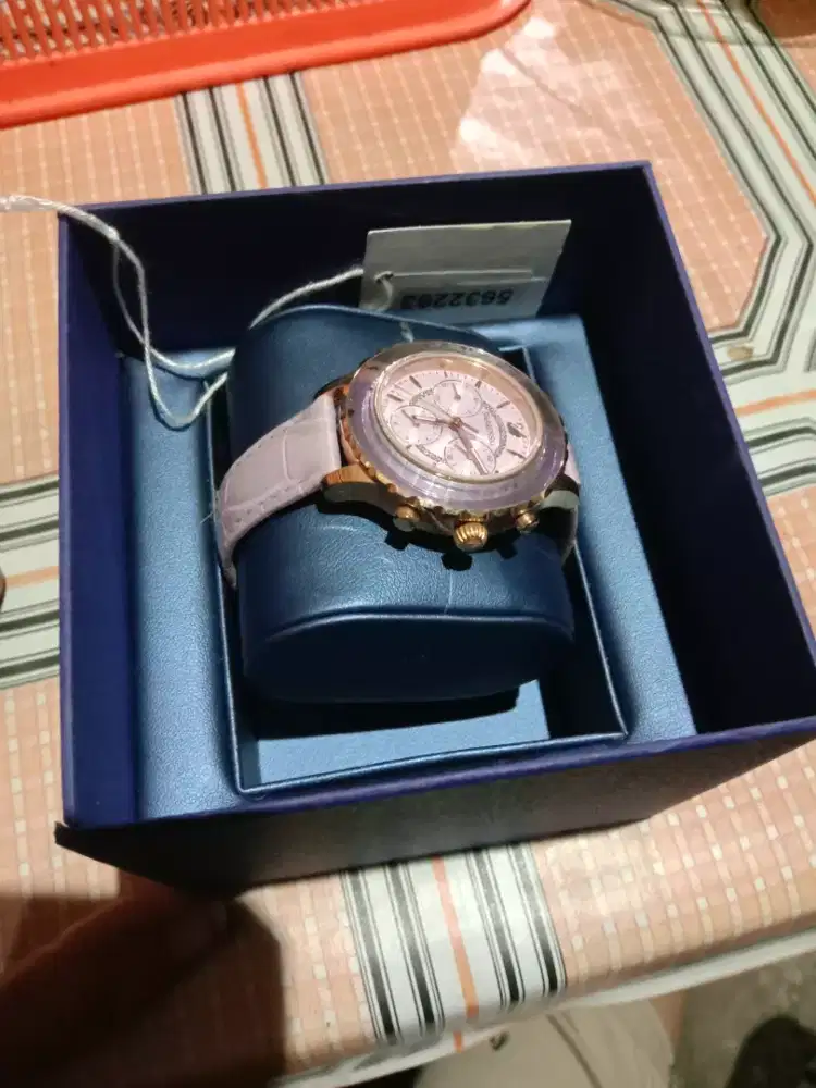 Jam tangan wanita