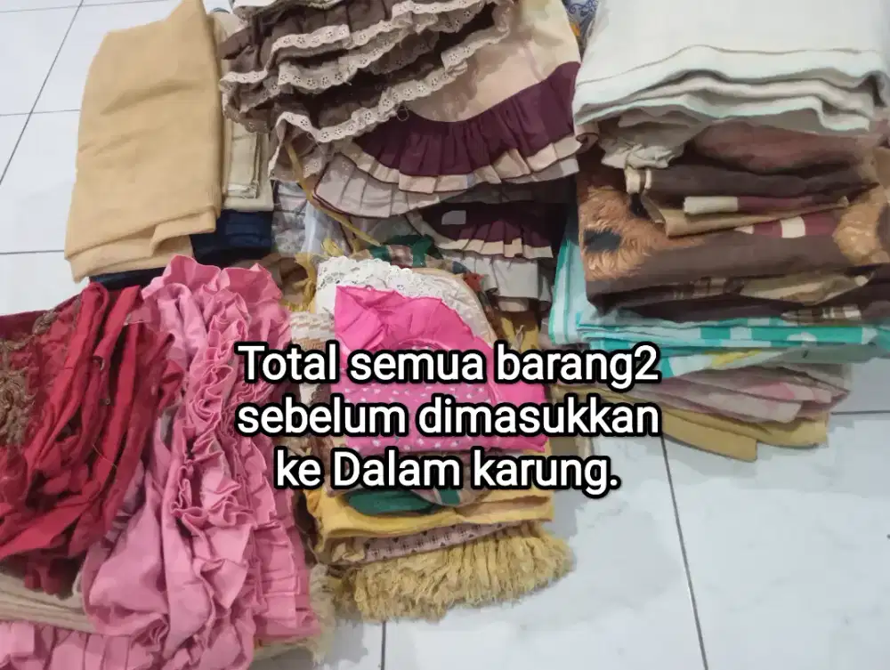 2 Karung Besar Aneka Ukuran Sprei, Sarban, Sargul, Selimut, Hordeng