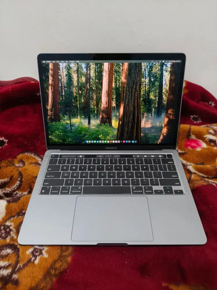 Macbook pro m1 2020 16/256