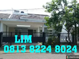 RUMAH BAGUS LT 200 BOULEVARD PERUM CIBUBUR COUNTRY JAKARTA TIMUR