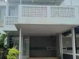 Rumah di Discovery - Sektor 7 Bintaro Jaya - TangSel