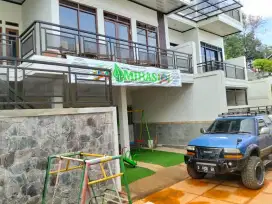 Rumah 3 lantai Siap Huni View kota Bandung