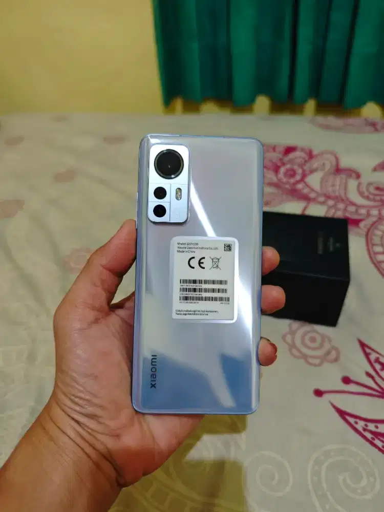 Xiaomi 12 Blue 8/256 8 Gen 1 Second Resmi Mulus