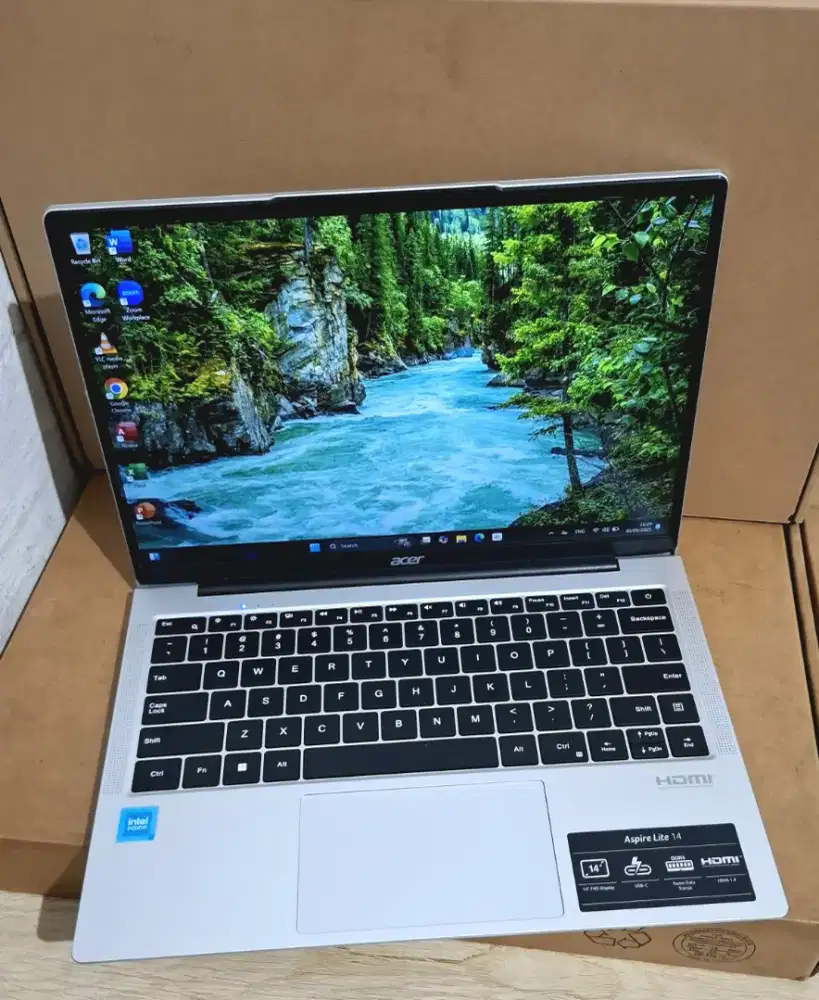 New/Baru BNOB (Brand New Open Box)
ACER Aspire Lite 14 AL14-31P-C6DD
