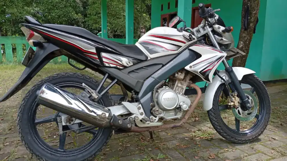 Vixion old 2012