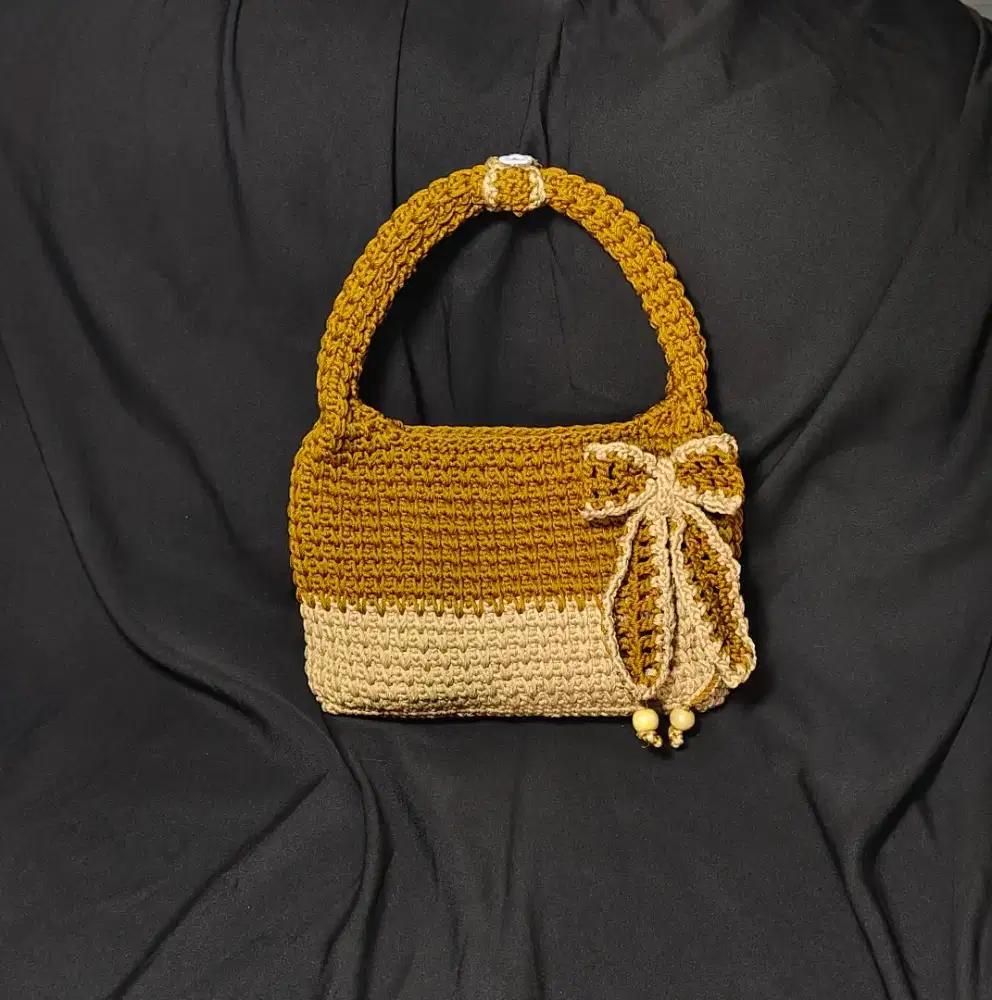 Tas rajut cantik
