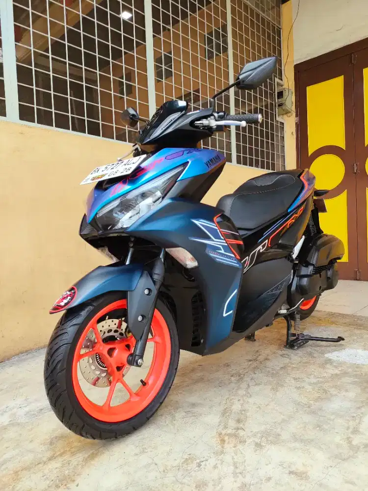 Yamaha Aerox / Aerox 155 2023 Blue Premium Metalic, Cybercity, Mulus.