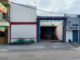 gudang bersih bagus dekat solokota