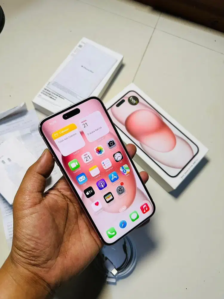 Iphone 15 128 pink ibox