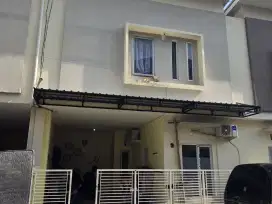 Butuh uang jual kost aktif lokasi suhat