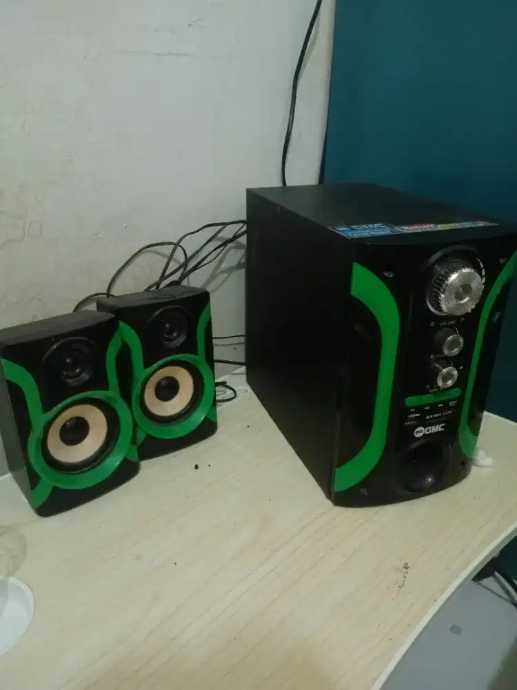 Speaker Bluetooth GMC