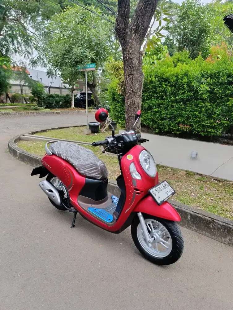 Bissmillah dijual motor Honda Scoopy prestige 2024 istimewa