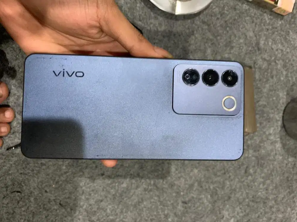 vivo v27e ram 12gb internal 256gb