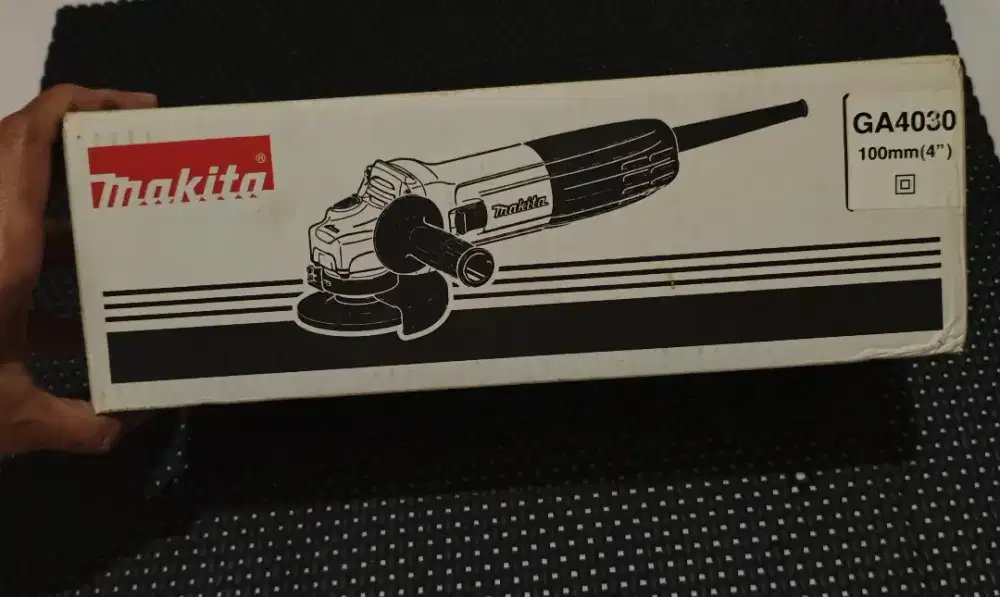 Mesin Gerinta Tangan Makita GA4030 Original