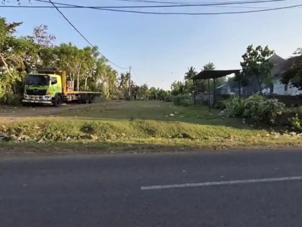Tanah 5 are pinggir Jalan Sandat Cupel Jembrana bali