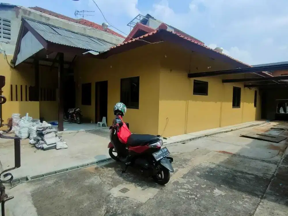 Rumah sewa untuk kantor di pasar Minggu Volvo