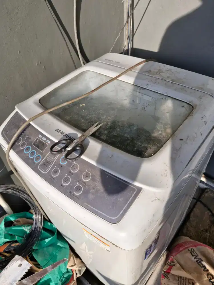 Dijual Mesin Cuci Samsung