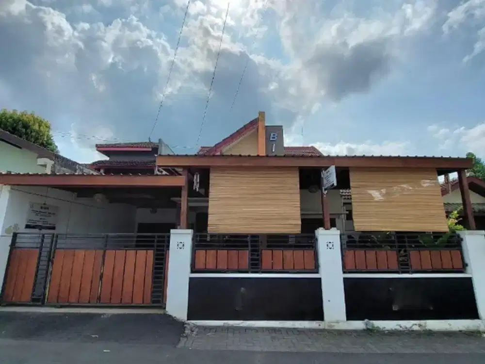 BONUS RUMAH, TANAH CANTIK STRATEGIS TEPI JALAN ASPAL MAGUWOHARJO