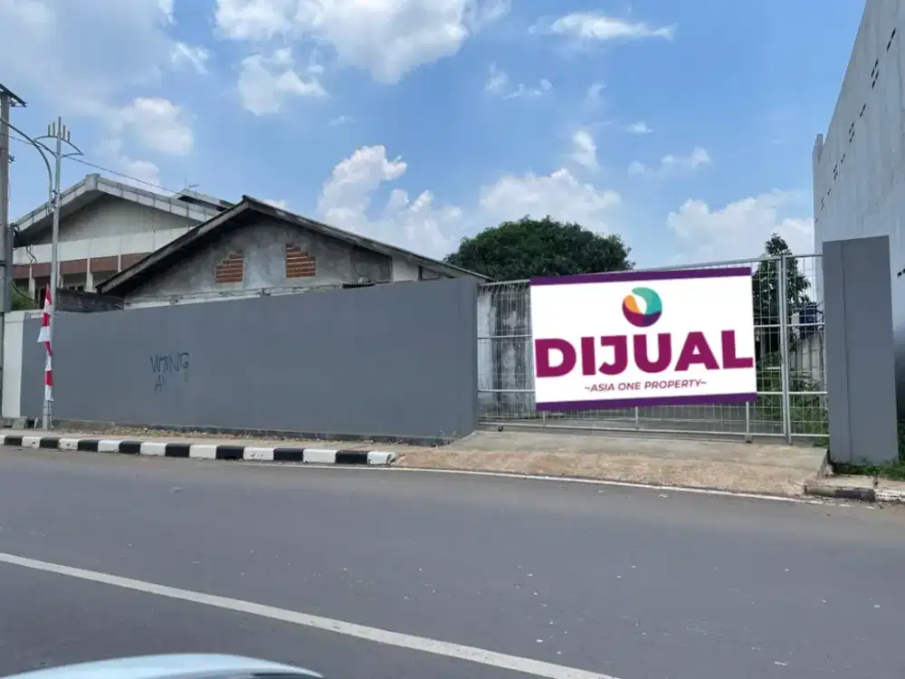 Gudang siap pakai di pinggir jalan Pangkalan 2, cikiwul bantar gebang