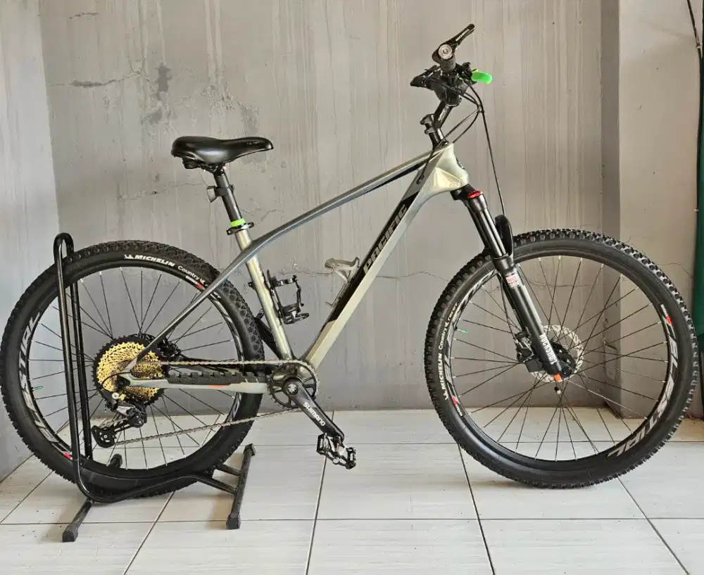 Sepeda pacific dx armour 27.5
