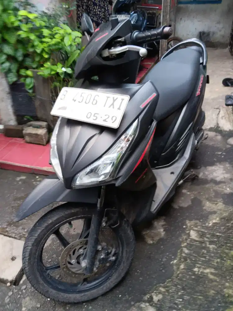 Honda Vario LED 110cc PGMF.1 Mesin Bagus Body Bagus