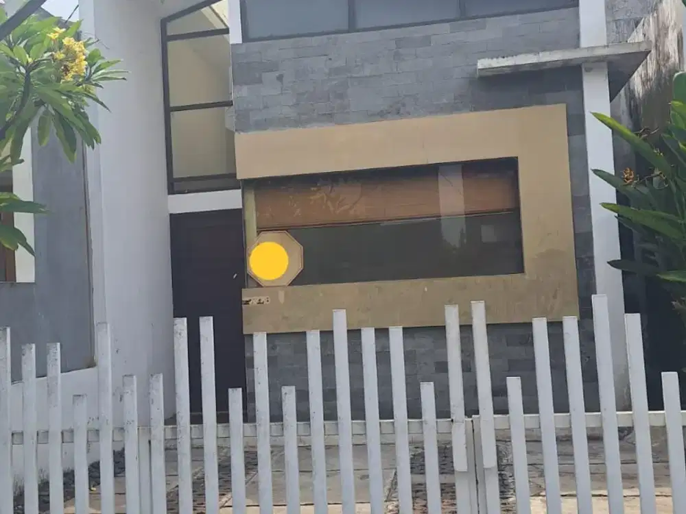Rumah minimalis modern komplek cisaranten arcamanik kota Bandung