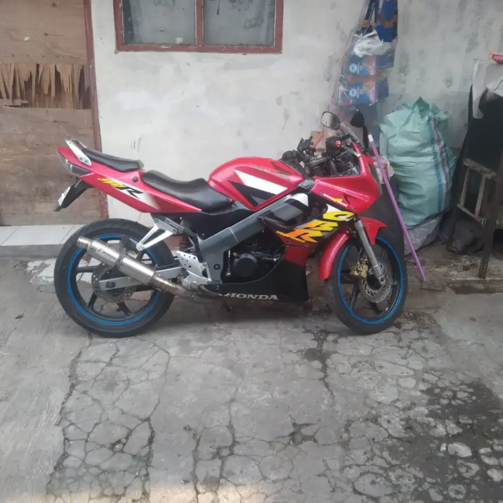 Honda cbr 150cc